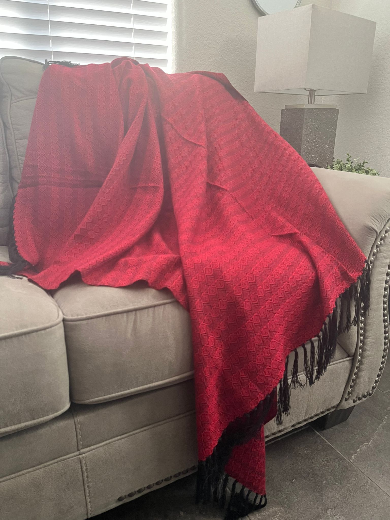 Deep red throw online blanket