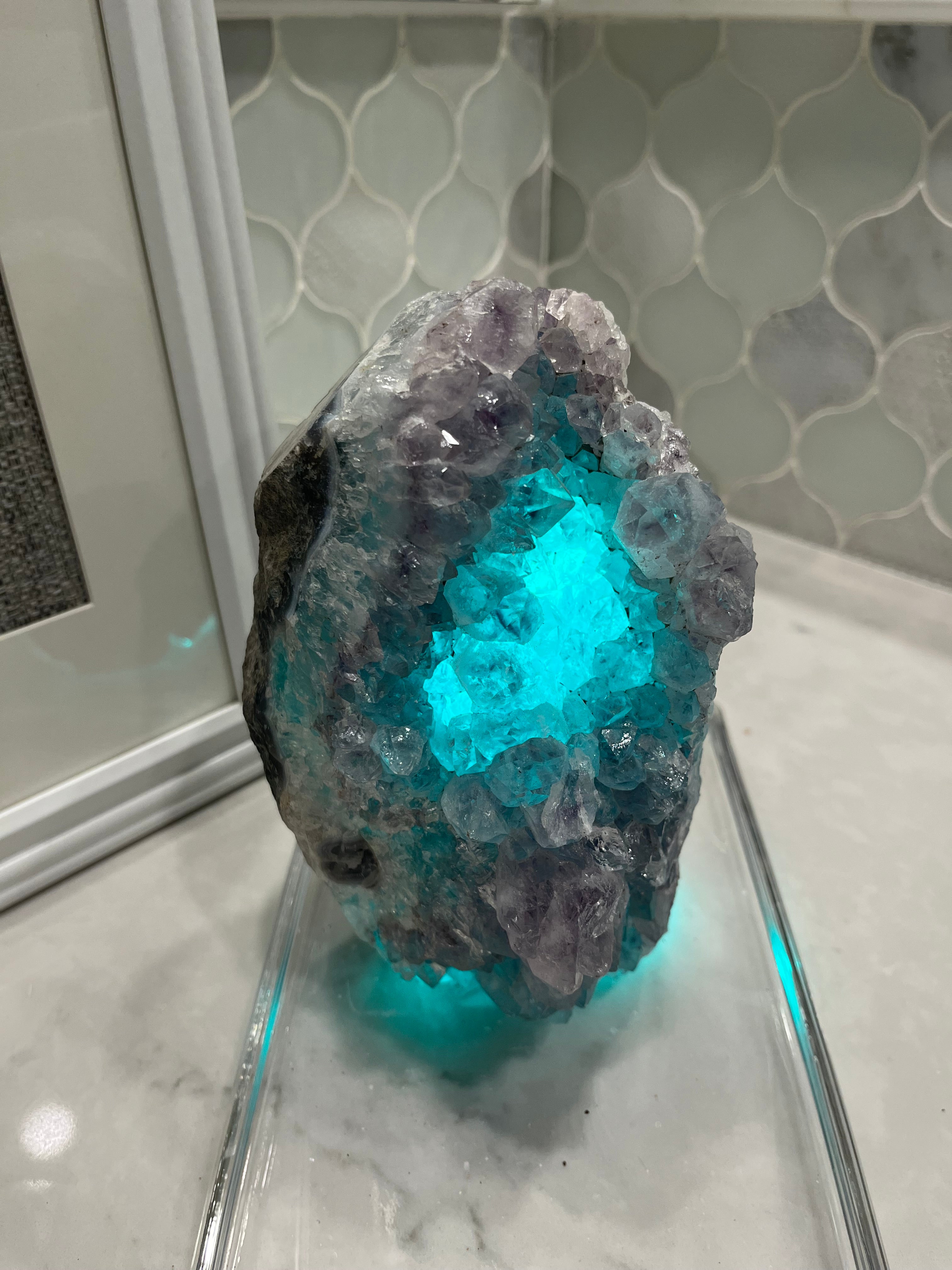 Lamp - Amethyst Stone