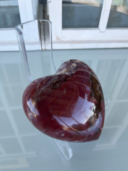 Decor - Burgundy Agate Stone - Heart