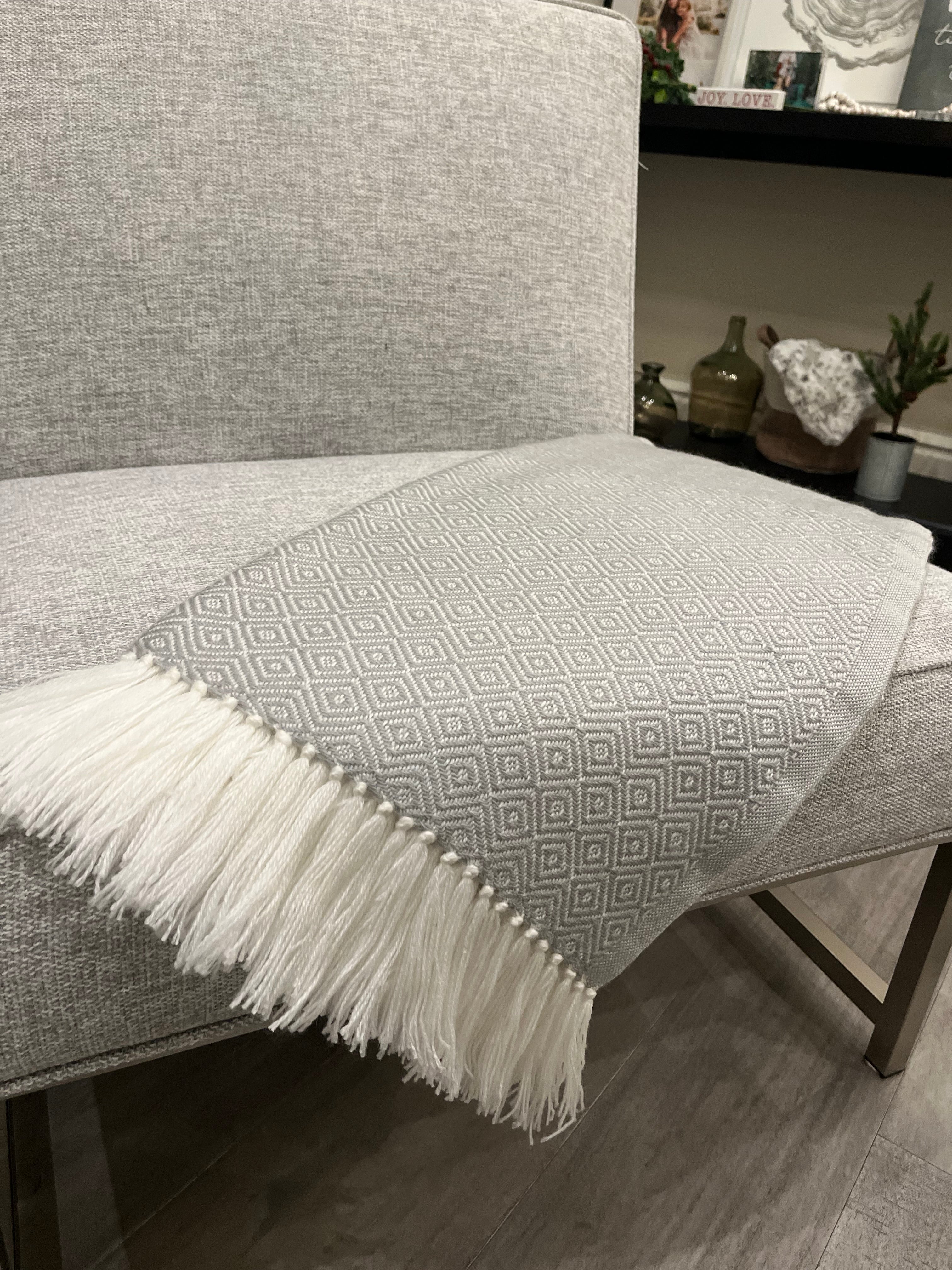 Alpaca Throw Blanket Grey Munay - Domenika